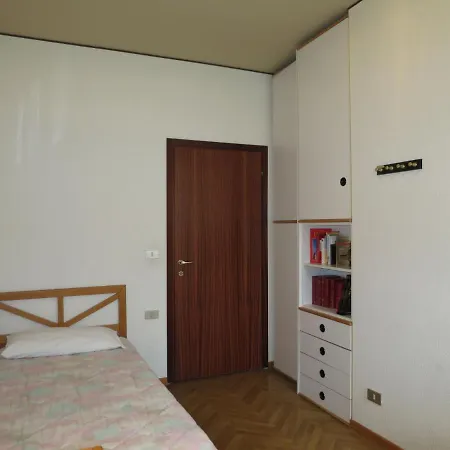 Euroville-6 By Interhome